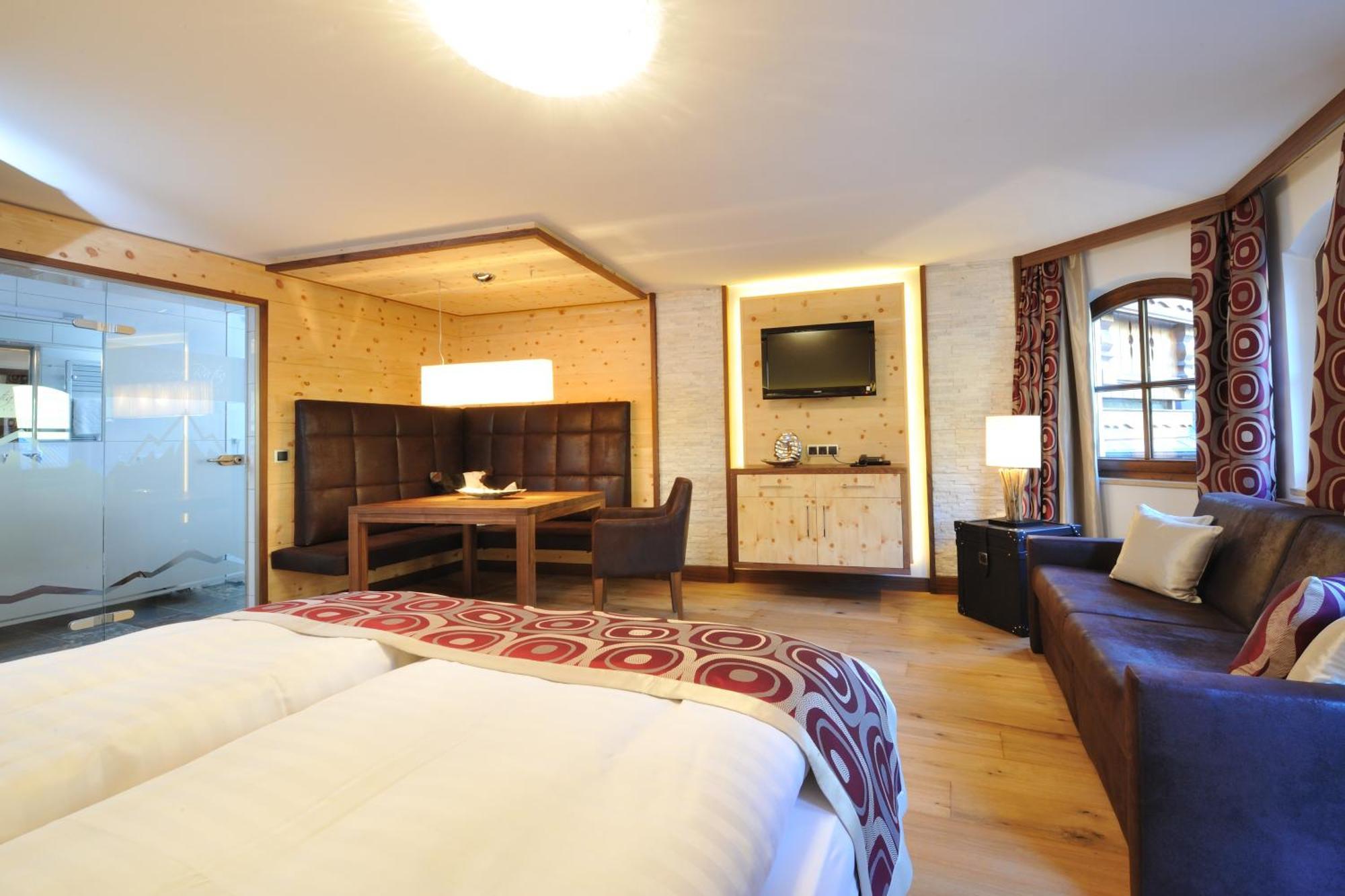 Alpinlounge Raetia Appartements Ischgl Pokój zdjęcie