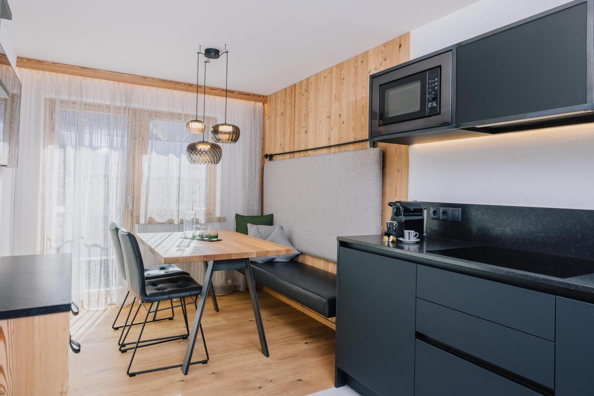 Alpinlounge Raetia Appartements Ischgl Zewnętrze zdjęcie